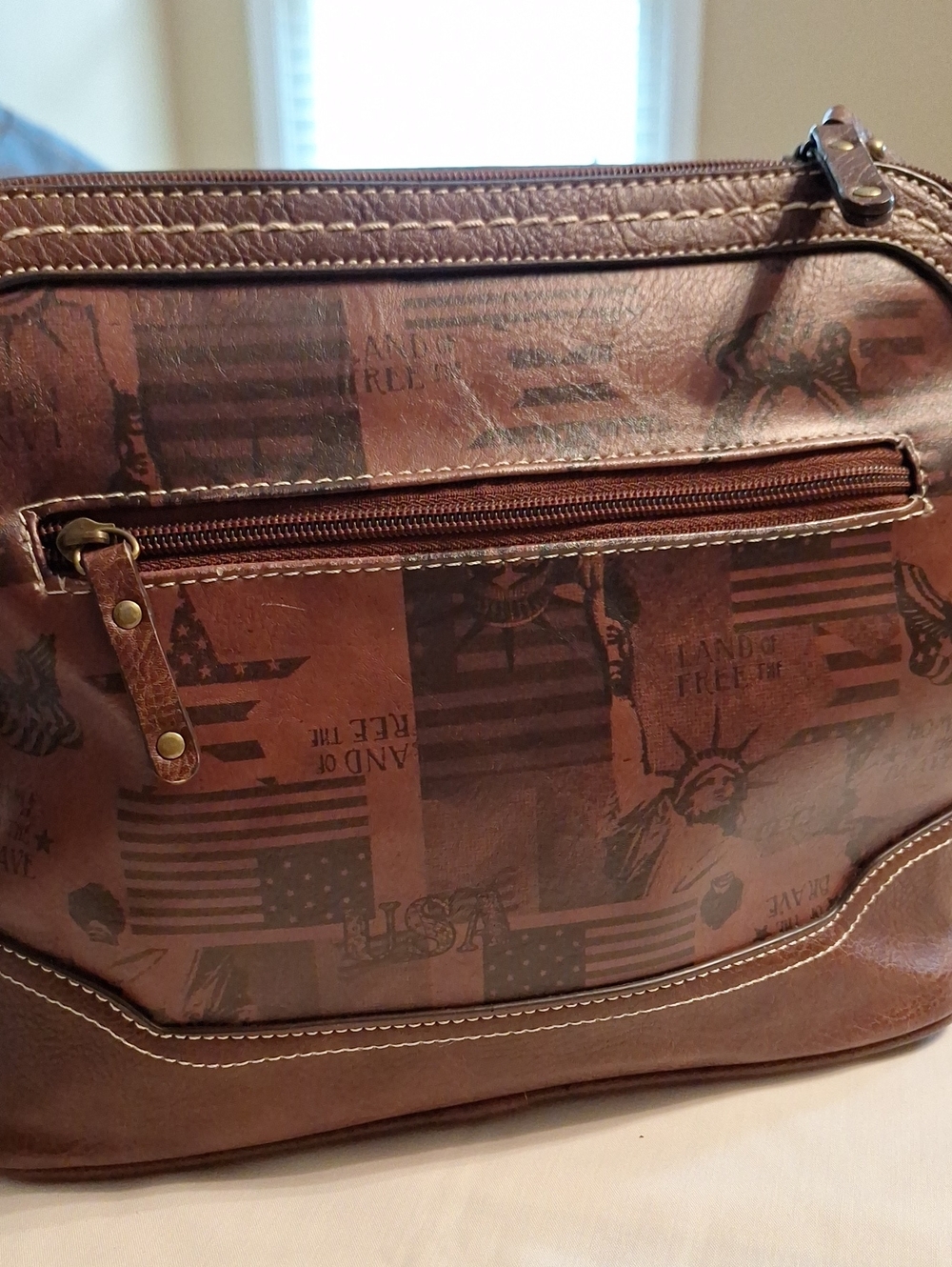 b.o.c. Patriotic Purse - Picture 9 of 16